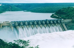 भाखड़ा बांध के चारों फ्लड गेटों को टैस्टिंग हेतु 2-2 फीट तक खोला, 43300 क्यूसिक पानी छोड़ा