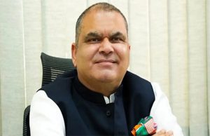 अमेरिका में ट्रक चालकों को वीजा जारी करने पर लगी रोक में हस्तक्षेप करे केंद्र : Sanjeev Arora