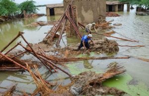 पंजाब में भारी बारिश का कहर, कहीं गिरी छत तो कहीं नहरों ने मचाई तबाही