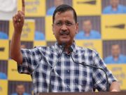 दिल्ली के कालकाजी मंदिर में सेवादार की हत्या पर BJP सरकार पर बरसे केजरीवाल