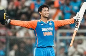 Asia Cup 2025: Abhishek Sharma ने रचा इतिहास, T20I में ऐसा कारनामा करने वाले बने दुनिया के पहले खिलाड़ी