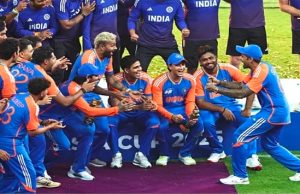 Asia Cup Trophy Controversy: ट्रॉफी न मिलने के बावजूद भारतीय टीम का अनोखा जश्न