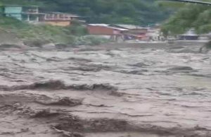 Himachal में बारिश और भूस्खलन का कहर… किन्नौर में फटा बादल, 555 सड़कें बंद