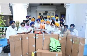 SGPC ने बाढ़ प्रभावित क्षेत्रों में लोगों को बीमारियों से बचाने के लिए स्प्रे मशीनें भेजीं