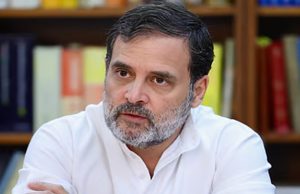 Punjab के दौरे पर Rahul Gandhi… गुरुद्वारा श्री बाबा बुड्ढा साहिब में टेका मत्था