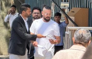 मनी लॉन्ड्रिंग मामले में ED कार्यालय पहुंचे पूर्व क्रिकेटर Yuvraj Singh, सट्टेबाजी ऐप को लेकर हुई पूछताछ