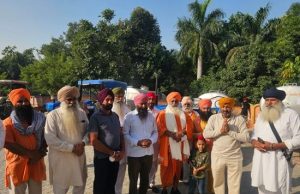 Sant Balbir Singh Seechewal ने पंजाब के 25 गांवों को स्टेनलेस स्टील के पानी के टैंक दान करके ‘ग्रीन दिवाली’ मनाई