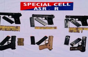 Amritsar Police को मिली बड़ी सफलता: अवैध हथियार तस्करी मॉड्यूल का भंडाफोड़; तस्कर गिरफ्तार