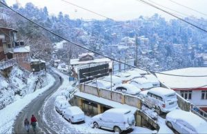 Weather Update: पहाड़ों में बर्फबारी ने Punjab में बढ़ाई ठंड, इन इलाकों में जारी हुआ येलो अलर्ट
