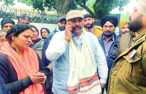 Jalandhar: Sports College के पास शोरूम में साथियों के हमले से कर्मचारी की जान गई, 3 पर केस