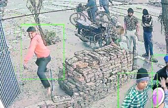 लुधियाना: Jamalpur में विवाद में पड़ोसियों के बीच चले ईंट-पत्थर, महिला के सिर में लगी ईंट