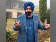 शायराना अंदाज में फिर गरजे Navjot Singh Sidhu, विरोधियों को इशारों-इशारों में दिया जवाब