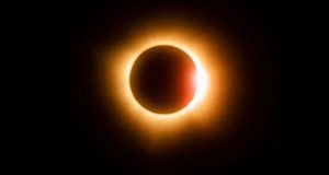 लगने जा रहा इस साल का पहला सूर्य ग्रहण, जानें भारत में दिखाई देगा या नहीं