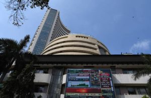 भारतीय शेयर बाजार की सकारात्मक शुरुआत, फार्मा शेयरों में तेजी; FMCG और IT में कमजोरी