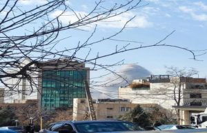 Israel और America का ईरान पर बड़ा हमला, दागी गई कई बैलिस्टिक मिसाइलें, दोनों देशों में गूंजे सायरन