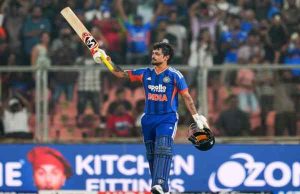 ICC T20 Rankings: ईशान किशन ने लगाई 32 पायदान की छलांग, नंबर-1 ऑलराउंडर बने सैम अयूब