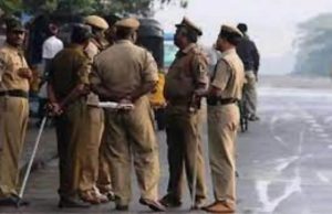 जालंधर में SHO की दबंगई: महिला को बाल पकड़कर घसीटा, युवक को पीटा; हंगामे के दौरान पुलिसकर्मी को मारा थप्पड़