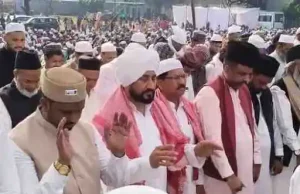 जालंधर में ईदगाह पहुंचे सांसद चन्नी:मुस्लिम लुक में नजर आए, नमाज में हुए शामिल, ईद की दी बधाई, बोले- अल्लाह कांग्रेस की सरकार लाए