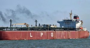 मिडिल ईस्ट तनाव के बीच एलपीजी गैस लेकर जग वसंत जहाज सुरक्षित पहुंचा भारत