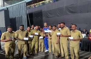 Hardik Pandya ने निभाया वादा, वानखेड़े के ग्राउंड स्टाफ को दिए 10-10 लाख रुपये