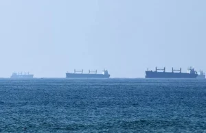 Iran ने ‘गैर-दुश्मन’ देशों के लिए खोला हॉर्मुज जलडमरूमध्य, सामने रखी ये नई शर्त