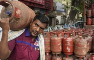 LPG बुकिंग पर आया बड़ा Update, इन लोगों को 25 दिन में नहीं मिलेगा Cylinder