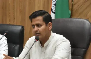 Jalandhar में LPG सिलेंडरों के लिए हेल्पलाइन जारी:कालाबाजारी रोकने को टीमें बनीं, वाट्सएप पर करें शिकायत