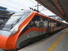 आज Srinagar-Katra वंदे भारत एक्सप्रेस को हरी झंडी दिखाएंगे रेल मंत्री, 8 से 20 की गई कोच की संख्या