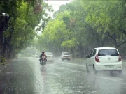 Punjab Weather Update: पंजाब में बदला मौसम का मिजाज, इन जिलों में आंधी-बारिश का रेड अलर्ट