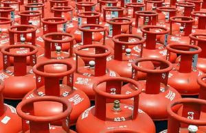 LPG Price: आम जनता को लगने जा रहा एक और बड़ा झटका, जल्द बढ़ सकते हैं घरेलू गैस सिलेंडर के दाम