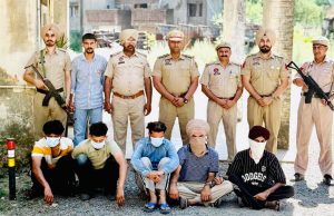 Pathankot Police ने पाकिस्तान समर्थित जासूसी नेटवर्क का किया भंडाफोड़, 5 आरोपी गिरफ्तार