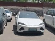 Chandigarh- घोटाले की रकम से खरीदी लग्जरी गाड़ियां:इनमें ₹4.30 करोड़ की मर्सिडीज जी-वैगन, रेंज रोवर, BYD सील शामिल, पुलिस ने जब्त कीं
