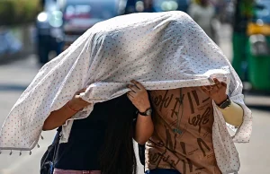 Punjab Weather: पंजाब में गर्मी ने बढ़ाई मुश्किलें, कई इलाकों में लू का अलर्ट जारी, पढ़ें IMD की Update