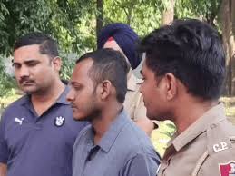 Punjab सचिवालय को उड़ाने की धमकी देने वाला तिहाड़ भेजा:सस्ते दामों पर खरीदता था ईमेल ID, फिर आगे बेच देता