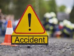 Jalandhar में तेज रफ्तार स्पलेंडर ने एक्टिवा को मारी टक्कर:महिला घायल, बिना नंबर की बाइक छोड़ भागे युवक
