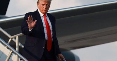 Trump to hold talks with Xi Jinping amid trade tensions