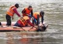 Boat carrying 12 farmers capsizes in Ganga river, 2 missing