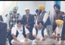 Sukhbir Badal participates in religious service at Gurdwara Tuti Gandi Sahib