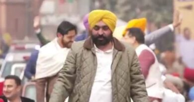 Bhagwant Mann holds roadshow for AAP candidates in Amritsar