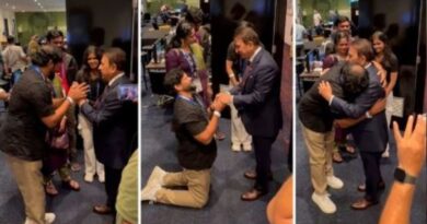 Video of Nitish Reddy’s father touching Gavaskar’s feet goes viral