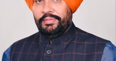 2nd ‘Online NRI Milni’ to resolve grievances of NRI Punjabis on January 3: Kuldeep Singh Dhaliwal     Chandigarh, January 2:     The second phase of first and unique service in the country launched by the Punjab Government, ‘2nd Online NRI Milni’, will be held on Friday, January 3, 2024 at 11:00 AM, in which the grievances of NRI Punjabis will be heard and resolved.     Disclosing this, the Minister for NRI Affairs, S. Kuldeep Singh Dhaliwal, said that the Punjab Government led by Chief Minister S. Bhagwant Singh Mann is continuously taking concrete steps to resolve the issues of NRI Punjabis so that their grievances can be resolved quickly and meaningfully without any hassle.     S. Dhaliwal said that on January 3 at 11:00 am, NRI Punjabis can register all kinds of complaints through the live link https://nicvc.webex.com/nicvc/j.php?MTID=ma44dd403edced44b58c769106bbb77ce. He said that NRI Punjabis can also send their written complaints to the email address: nriminister2023@gmail.com.     S. Dhaliwal appealed that maximum NRI Punjabis should participate in this “Online NRI Milni” to get their issues and grievances resolved in a hassle free manner.