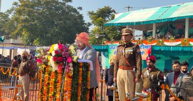 Cabinet Minister of Punjab, Dr. Ravjot Singh, unfurls the national flag at Malerkotla during the district-level Republic Day celebrations