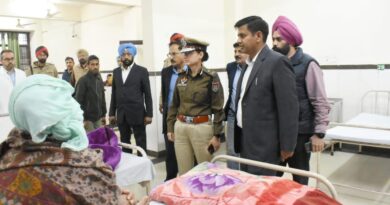 DC and CP inspect drug de-addiction centre, vow to make district drug-free