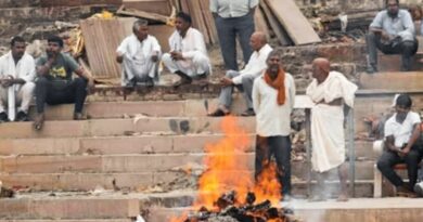 Brothers clash over funeral of father, nearly cut body in two for separate cremations in Madhya Pradesh