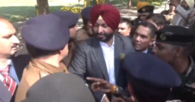 Scuffle erupts between Ravneet Bittu security and Chandigarh Police outside CM Mann residence