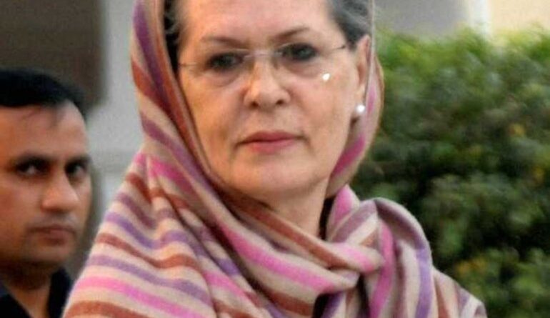 Sonia Gandhi admitted to hospital in Delhi