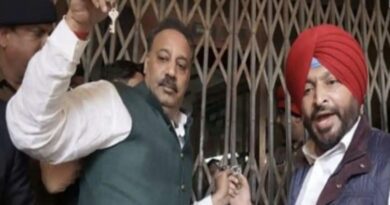 Ludhiana court issues notices to Union Minister Ravneet Bittu, Congress leaders in protest case