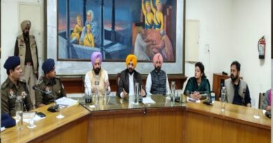 War Against Drugs: Cabinet Minister Tarunpreet Singh Sond Warns Drug Traffickers to Leave Punjab