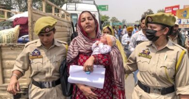 Over 300 people sent back across Attari border before closure, border closed