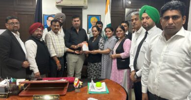 Jalandhar Literary Forum submits memorandum to revive historic municipal library